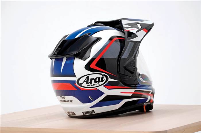 Arai Tour-X5, review, price in India, safety, comfort, ventilation - Introduction